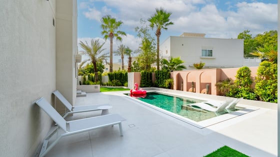 Elegant Villa with Private Pool in Meadows, picture 33