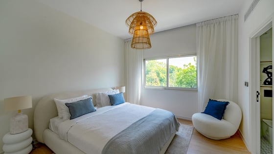 Elegant Villa with Private Pool in Meadows, picture 21