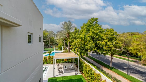 Elegant Villa with Private Pool in Meadows, picture 31