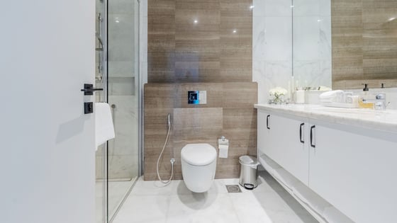 Luxury Avani Apartment with Panoramic Palm Views, picture 17