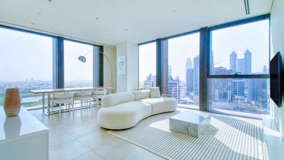 Corner unit - Vacant and Ready - Furnished, picture 1