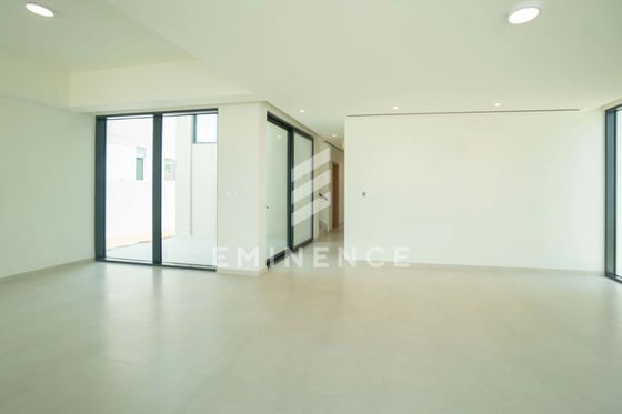 Exclusive | Single Row | On the Park | Roof Access, picture 21