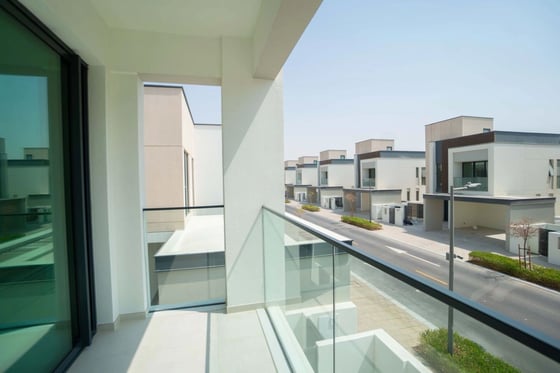 Exclusive | Single Row | On the Park | Roof Access, picture 36