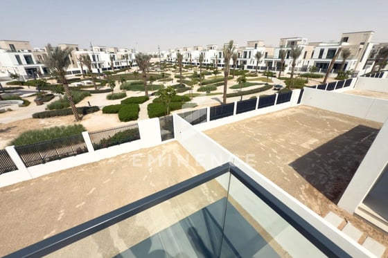 Exclusive | Single Row | On the Park | Roof Access, picture 59
