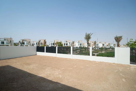 Exclusive | Single Row | On the Park | Roof Access, picture 34