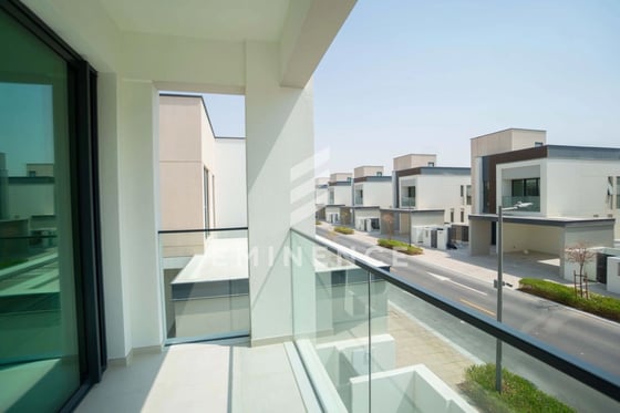 Exclusive | Single Row | On the Park | Roof Access, picture 35