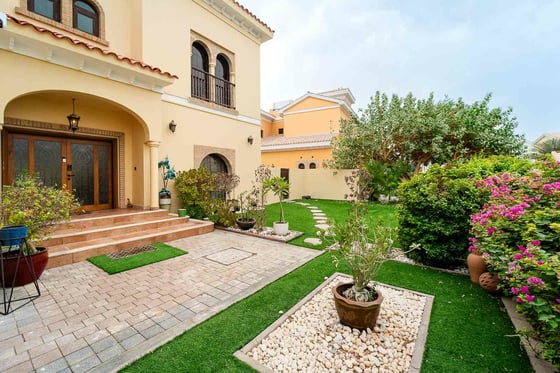 Luxury Villa with Private Pool and Garden, picture 25