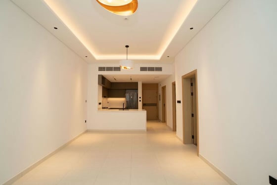 Brand New | Prime Location | Modern Layout, picture 6