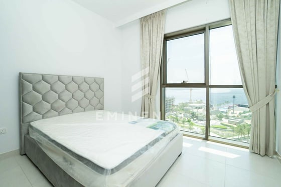 VACANT | SEA and BURJ VIEW | PRIME LOCATION, picture 21