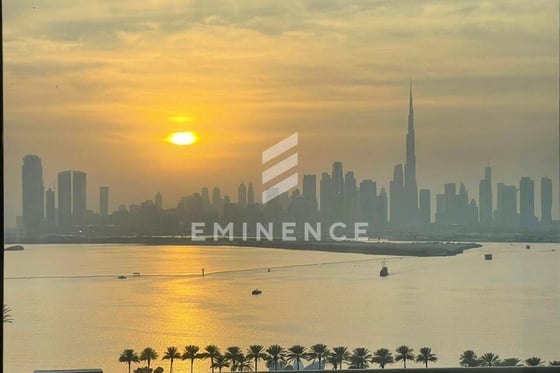 VACANT | SEA and BURJ VIEW | PRIME LOCATION, picture 5