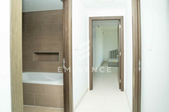 VACANT | SEA and BURJ VIEW | PRIME LOCATION, picture 43