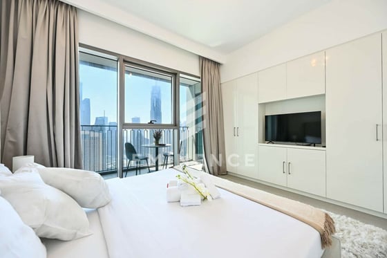 Fully Furnished | Burj Khalifa View | High floor, picture 13