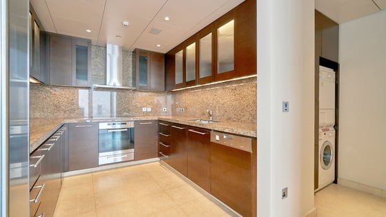 Elegant Apartment in the Iconic Burj Khalifa, picture 14
