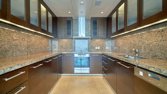 Elegant Apartment in the Iconic Burj Khalifa, picture 12