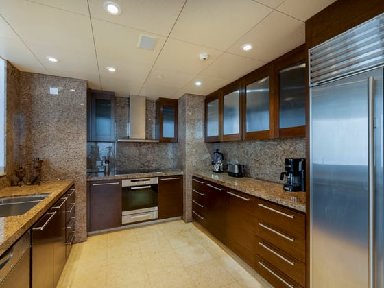 Sophisticated Apartment in the Burj Khalifa, picture 12