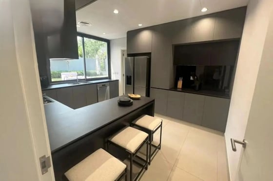 Stand Alone Villa | On the Park | Exclusive, picture 14