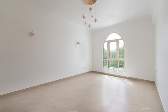 Renovated 4BR Villa | Private Pool | Lake View, picture 21