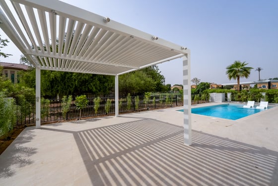 Renovated 4BR Villa | Private Pool | Lake View, picture 33