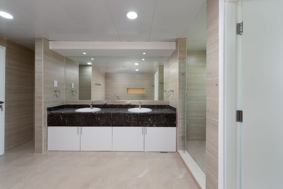 Renovated 4BR Villa | Private Pool | Lake View, picture 26
