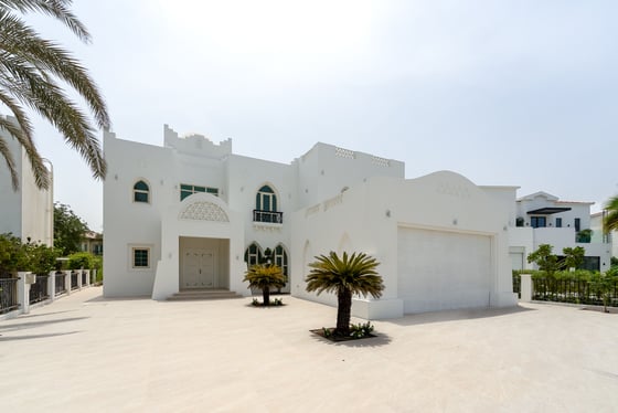 Renovated 4BR Villa | Private Pool | Lake View, picture 37