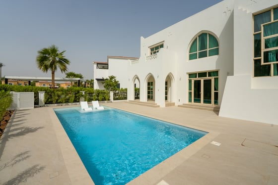 Renovated 4BR Villa | Private Pool | Lake View, picture 36