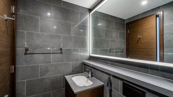 Brand New 1BR | High Floor | BK / Ras Al Khor View, picture 11