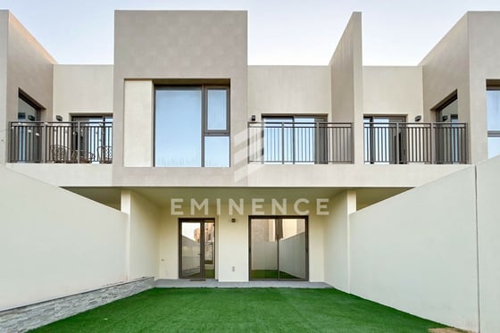Single Row | Close to Pool | Landscaped Garden, picture 9
