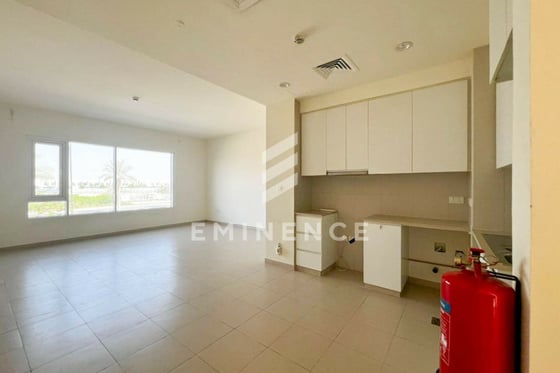 VACANT | PRIME LOCATION | COMMUNITY VIEW, picture 7