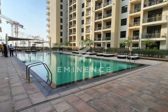 Prime Location | Mid Floor | Big Layout, picture 15