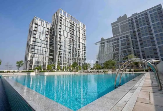CHILLER FREE | GREAT LOCATION | POOL VIEW, picture 12
