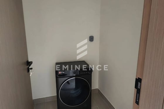 Exclusive | Fully furnished | 1 BR plus Study , picture 15