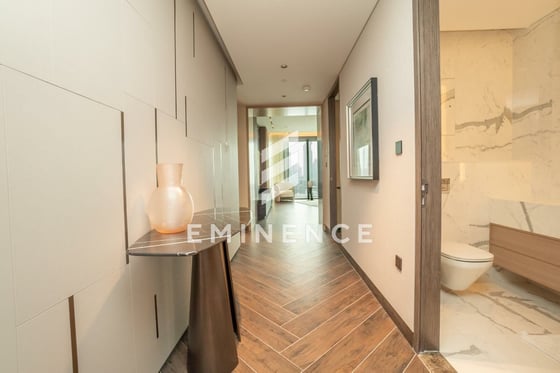Downtown View I With Balcony I Furnished, picture 7