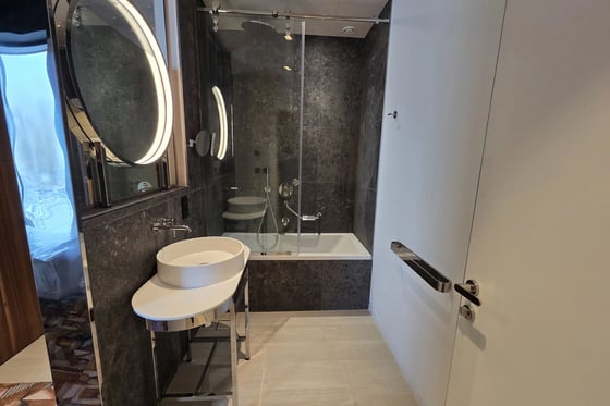 Fully Furnished | High Floor | Burj Khalifa View, picture 18