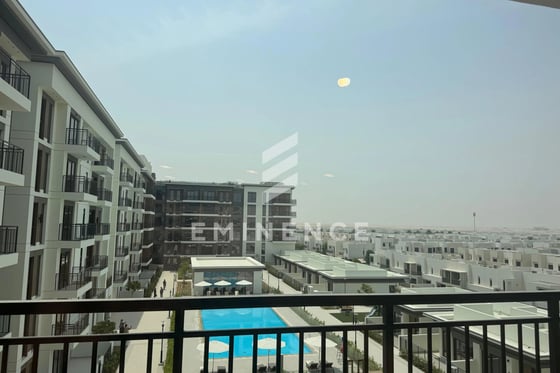 Low Floor | Prime Location | Pool View, picture 1