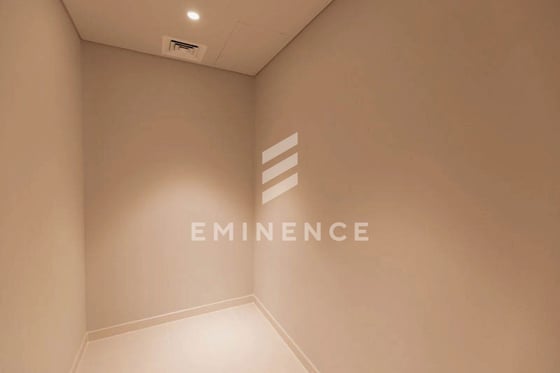 Prime Location | High Floor | Ready to Move in, picture 28