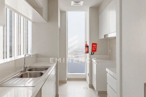 Prime Location | High Floor | Ready to Move in, picture 15
