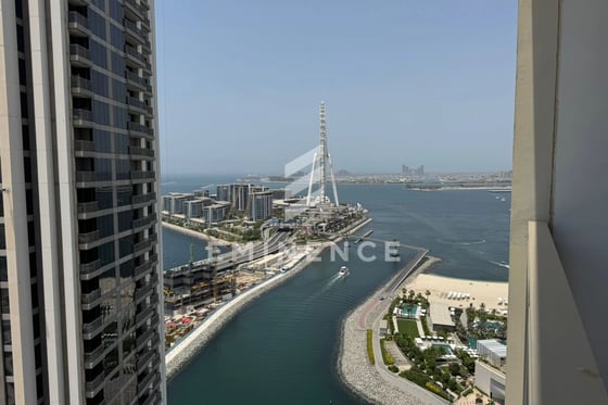 SEA, SUNSET, DUBAI EYE VIEW | VACANT | LIKE NEW, picture 1