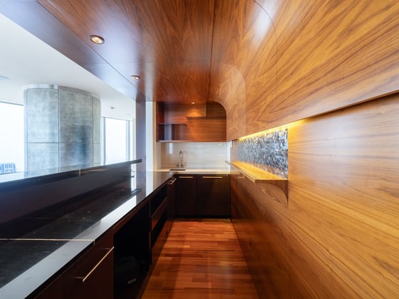 Sky High Luxury | 4-Bedroom Apartment | Burj Khalifa, picture 8