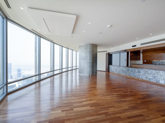 Sky High Luxury | 4-Bedroom Apartment | Burj Khalifa, picture 3
