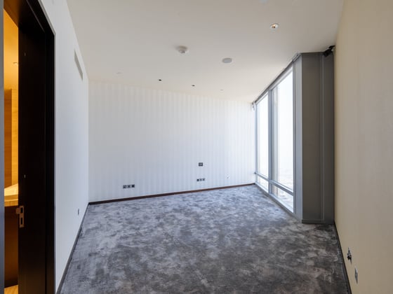 Sky High Luxury | 4-Bedroom Apartment | Burj Khalifa, picture 19