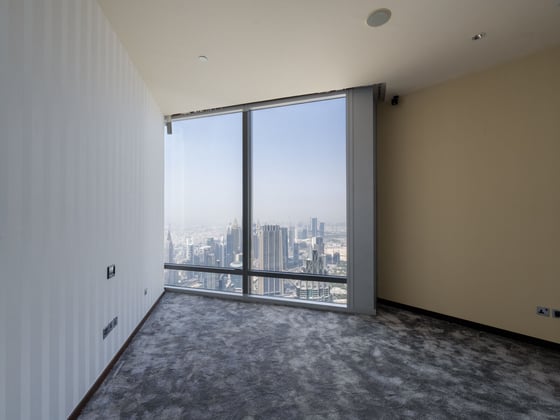 Sky High Luxury | 4-Bedroom Apartment | Burj Khalifa, picture 20