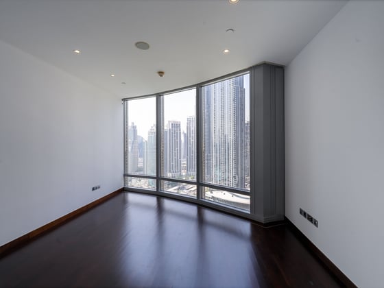 Skyline Retreat | High Floor | Fully Furnished, picture 10