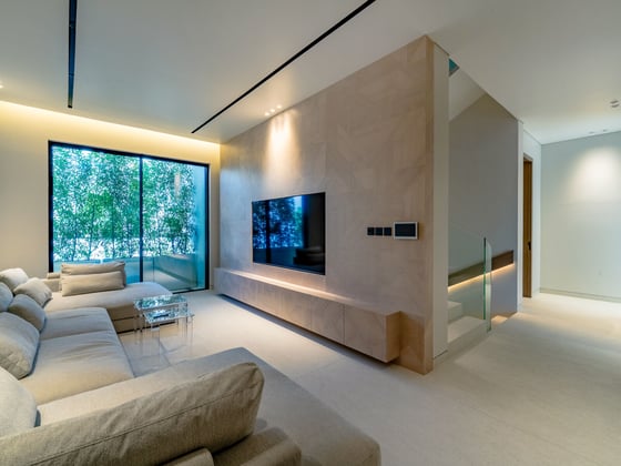 Stunning 4-Bed Custom Made Fully Furnished Villa, picture 39