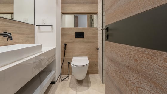 Pet-Friendly | Spacious with Balcony | Maid/Study, picture 15
