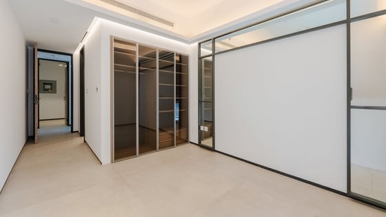 Pet-Friendly | Spacious with Balcony | Maid/Study, picture 14