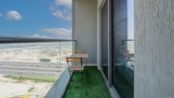 Stunning 1BR | Furnished Luxury | Downtown Views, picture 10