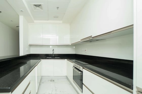 High Floor | Vacant | Canal View, picture 12