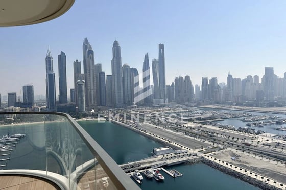Stunning Marina Skyline View |Private Beach Access, picture 41
