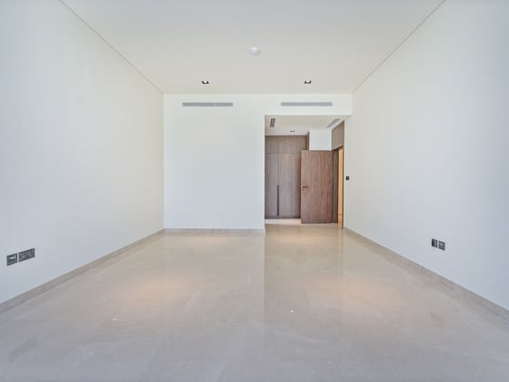 Skyline Elegance | Golf Course Views | Luxury Villa, picture 9