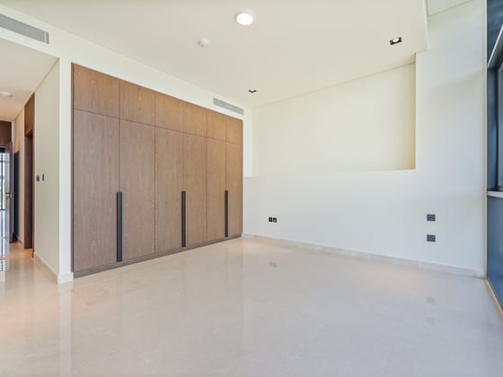 Skyline Elegance | Golf Course Views | Luxury Villa, picture 13